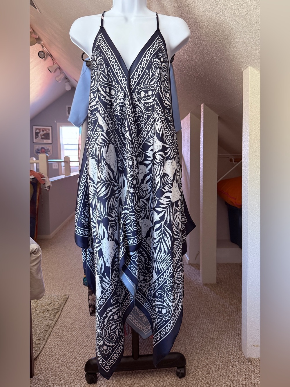 Black and White Printed Handkerchief Hem Dress - Women